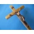 Krzyż drewniany jasny brąz na ścianę z paskiem 35 cm
